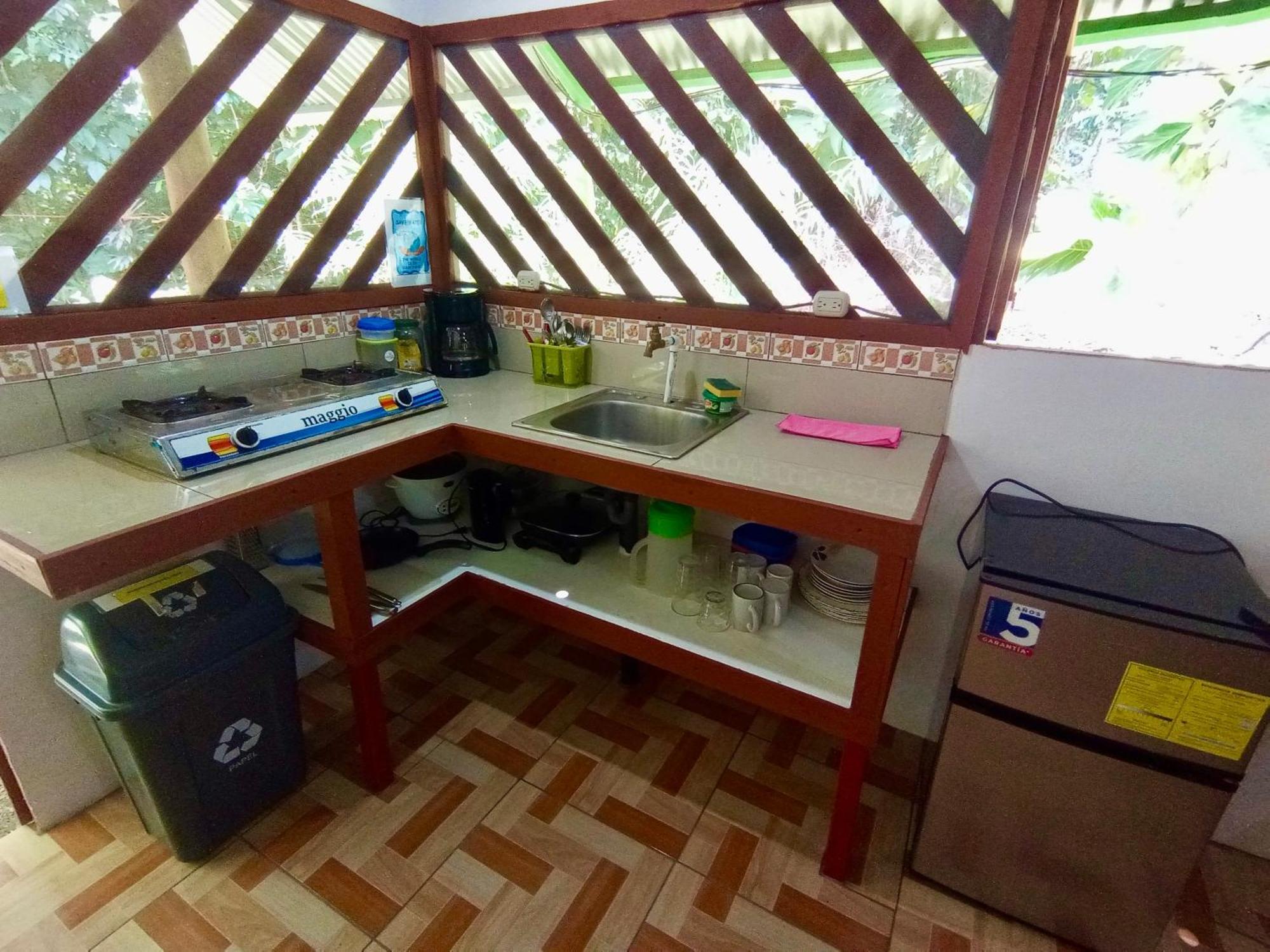 Alouatta Lodge And Canopy Cahuita Ngoại thất bức ảnh