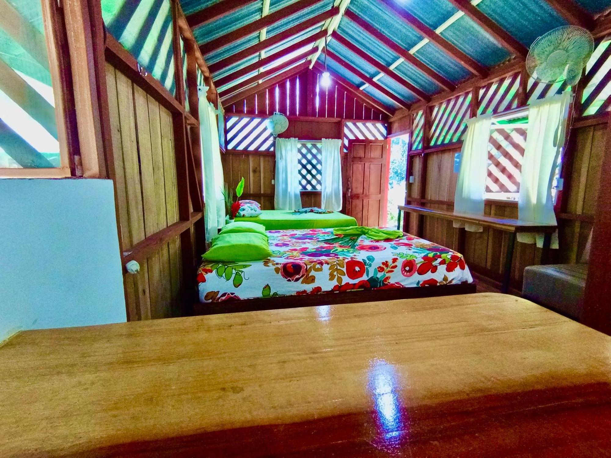 Alouatta Lodge And Canopy Cahuita Ngoại thất bức ảnh