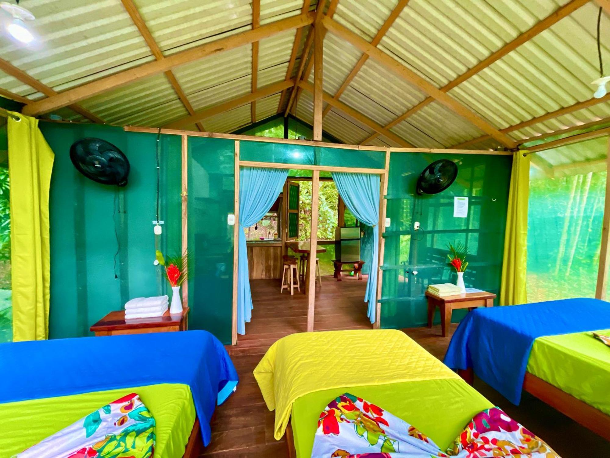 Alouatta Lodge And Canopy Cahuita Ngoại thất bức ảnh